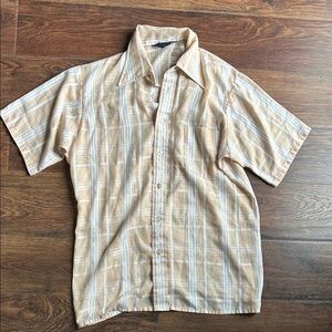 Men's VanHeusen Cream & White Striped Button Down Shirt